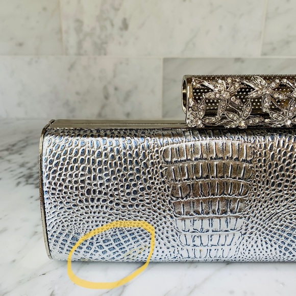 Silver Crocodile Diamond Clutch - Picture 12 of 12